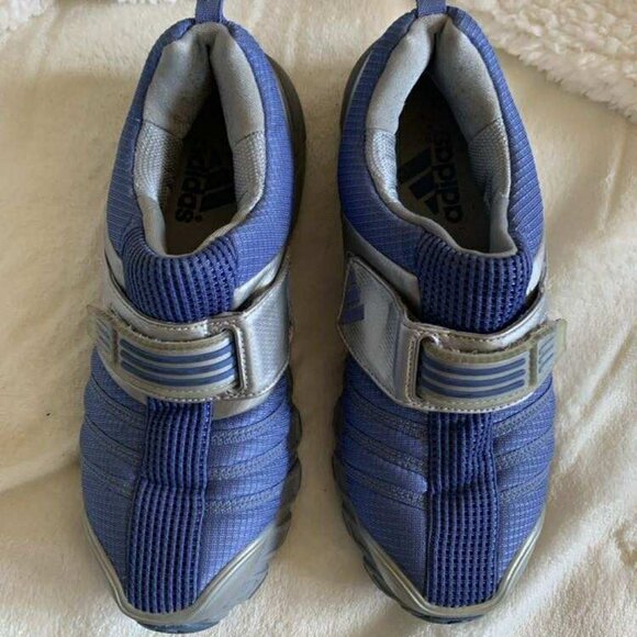 EUC Vintage Women's Adidas Sneakers size 6 - Picture 2 of 5